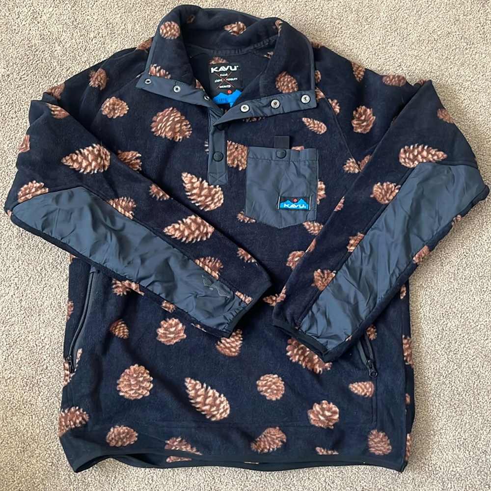Kavu pinecone kangaroo fleece pullover